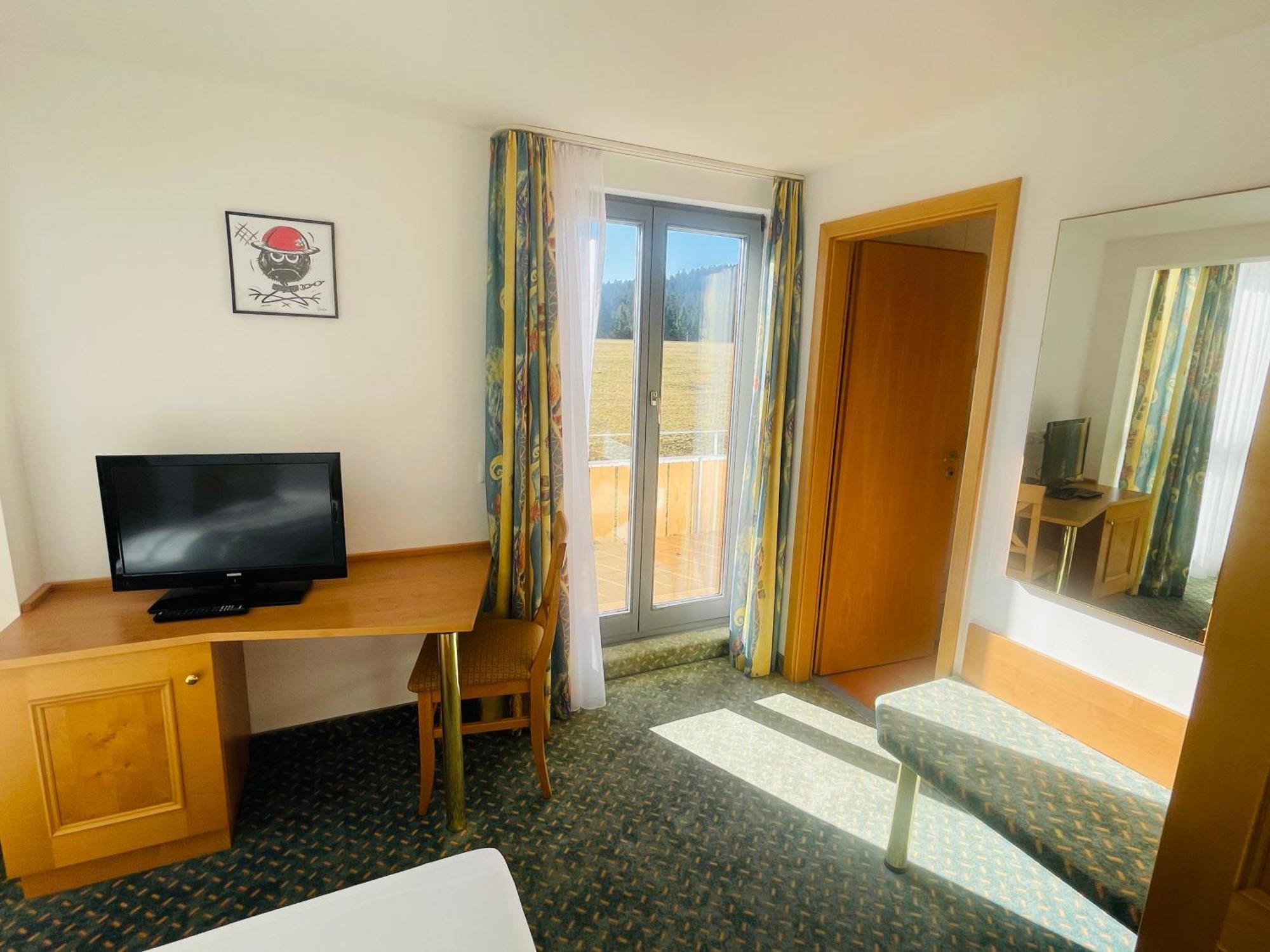 Landhotel Karin Freudenstadt Exteriör bild