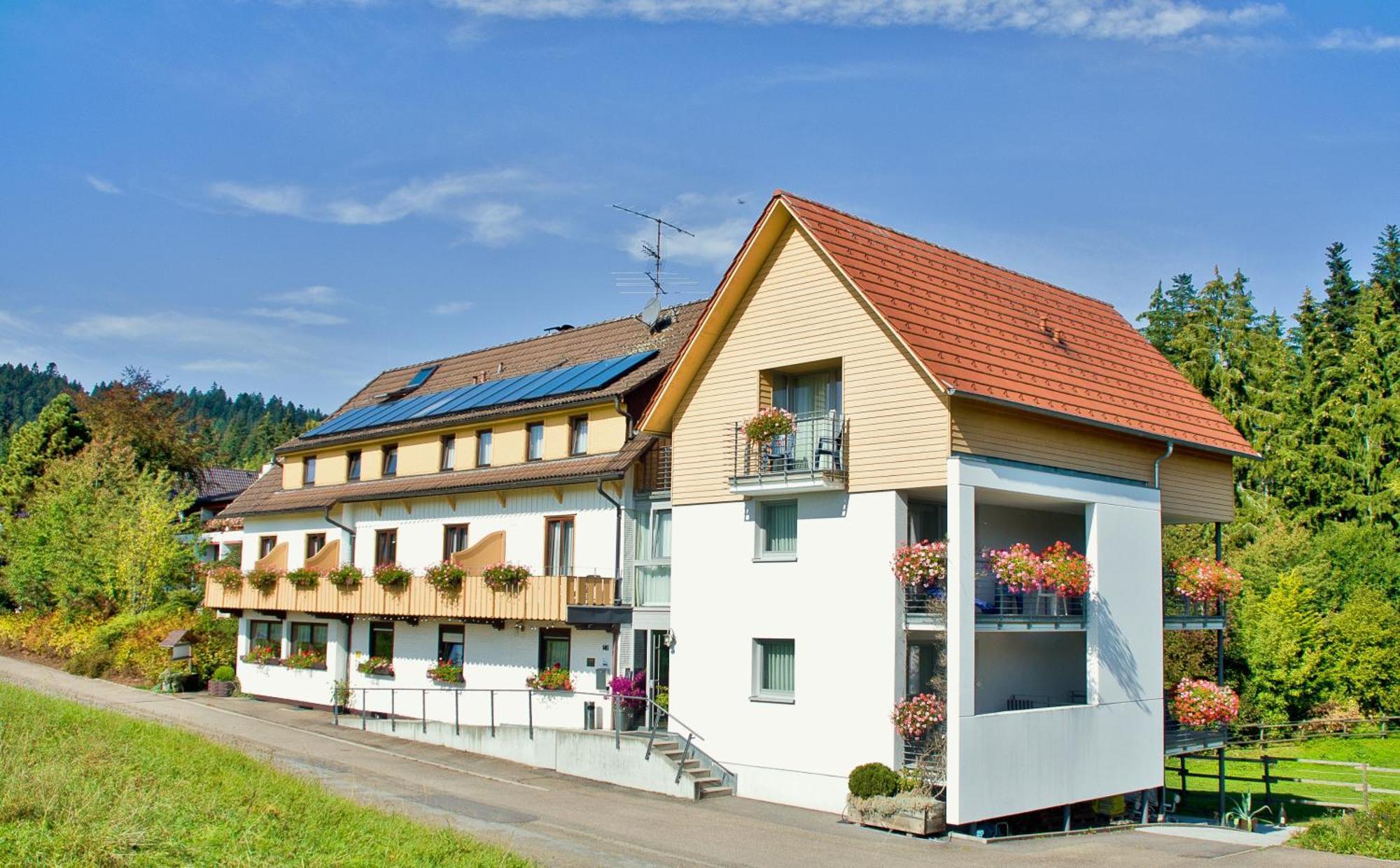 Landhotel Karin Freudenstadt Exteriör bild